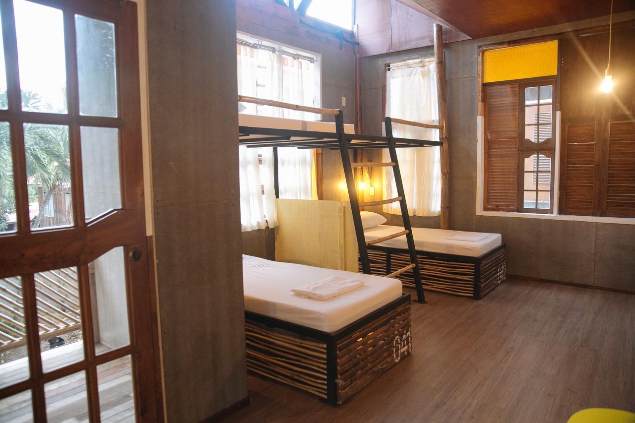Bed in 10-Bed Mixed Dormitory Room